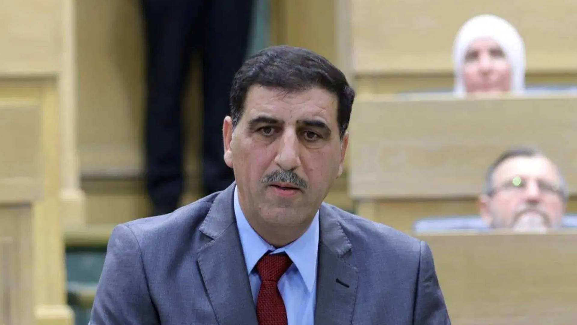 القبلان عن النحاس: لن أكون شاهد زور