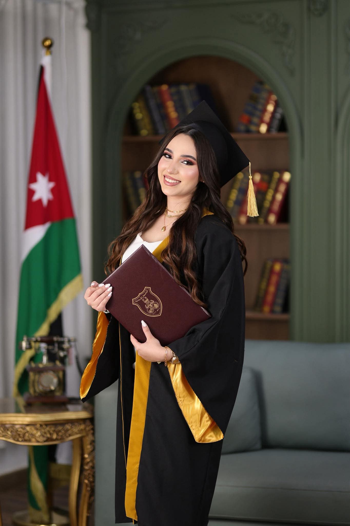 الصيدلانية حلا علاء الدبعي  ..  مبارك التخرج 