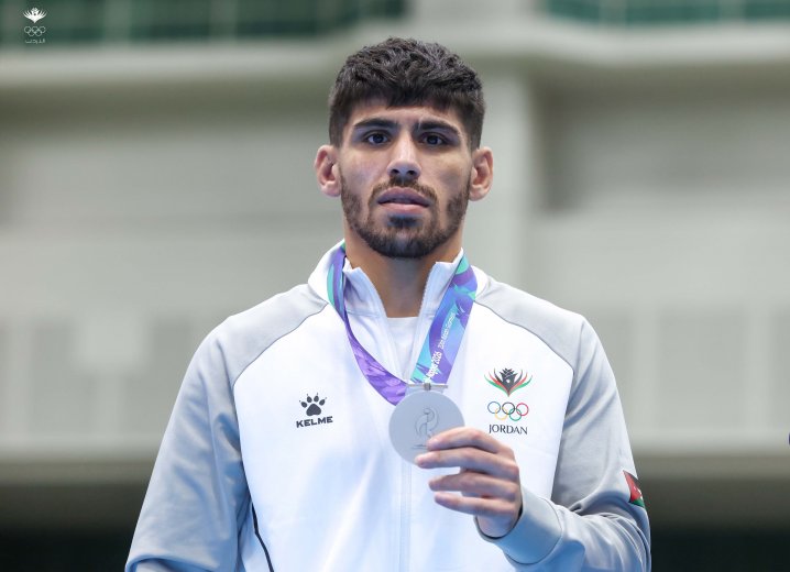 زياد عشيش يحرز فضية الملاكمة في آسياد ناغويا 2026