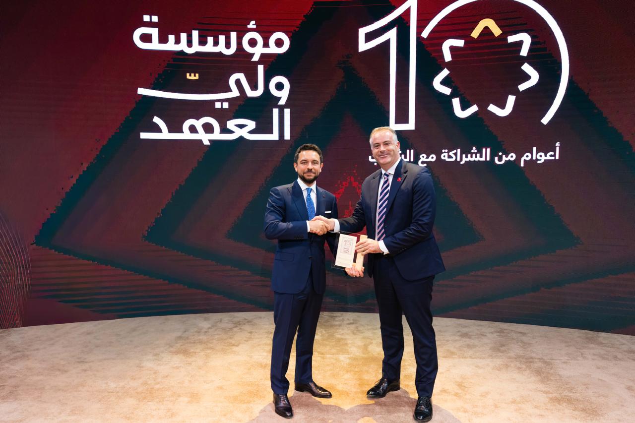 ولي العهد يكرّم أمنية، إحدى شركات  Beyon، تقديراً لدعمها المتواصل لمؤسسة ولي العهد