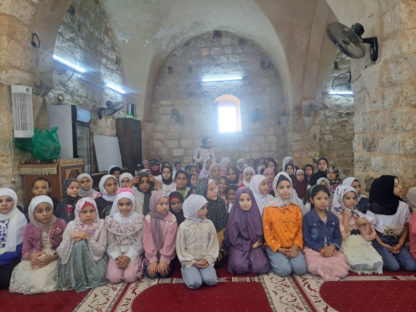 الخريسات يرعى تخريج النادي الصيفي لحفظة كتاب الله في المسجد الزيداني | اخبار الاردن