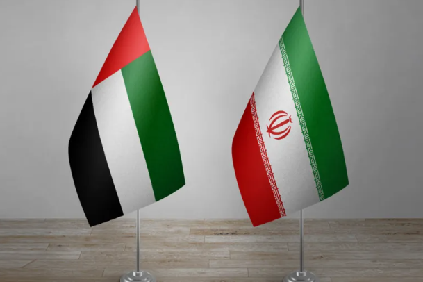 الإمارات وإيران تؤكدان أهمية استقرار المنطقة